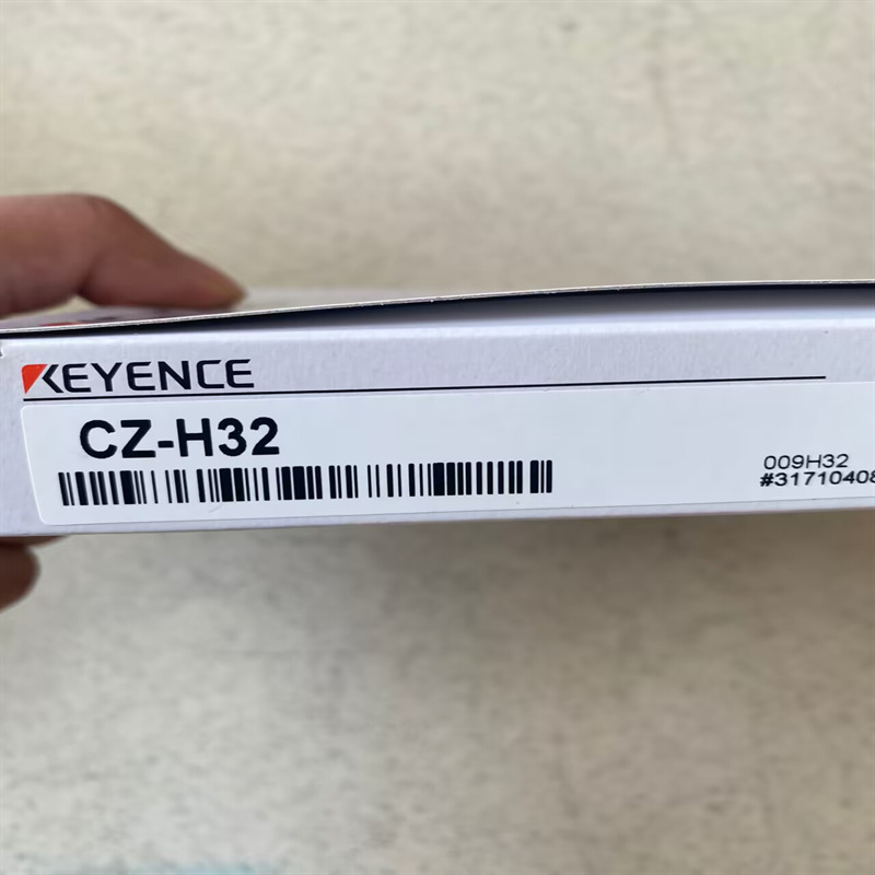 日本KEYENCE基恩士传感器CZ-H32