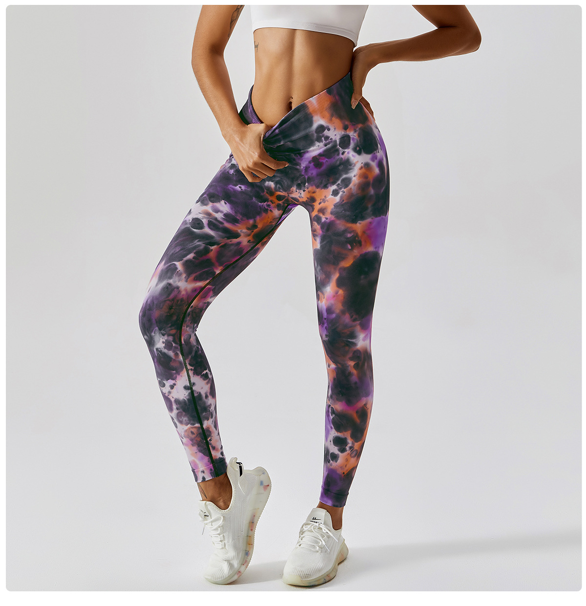 6 model display-BCK6836_03.jpg