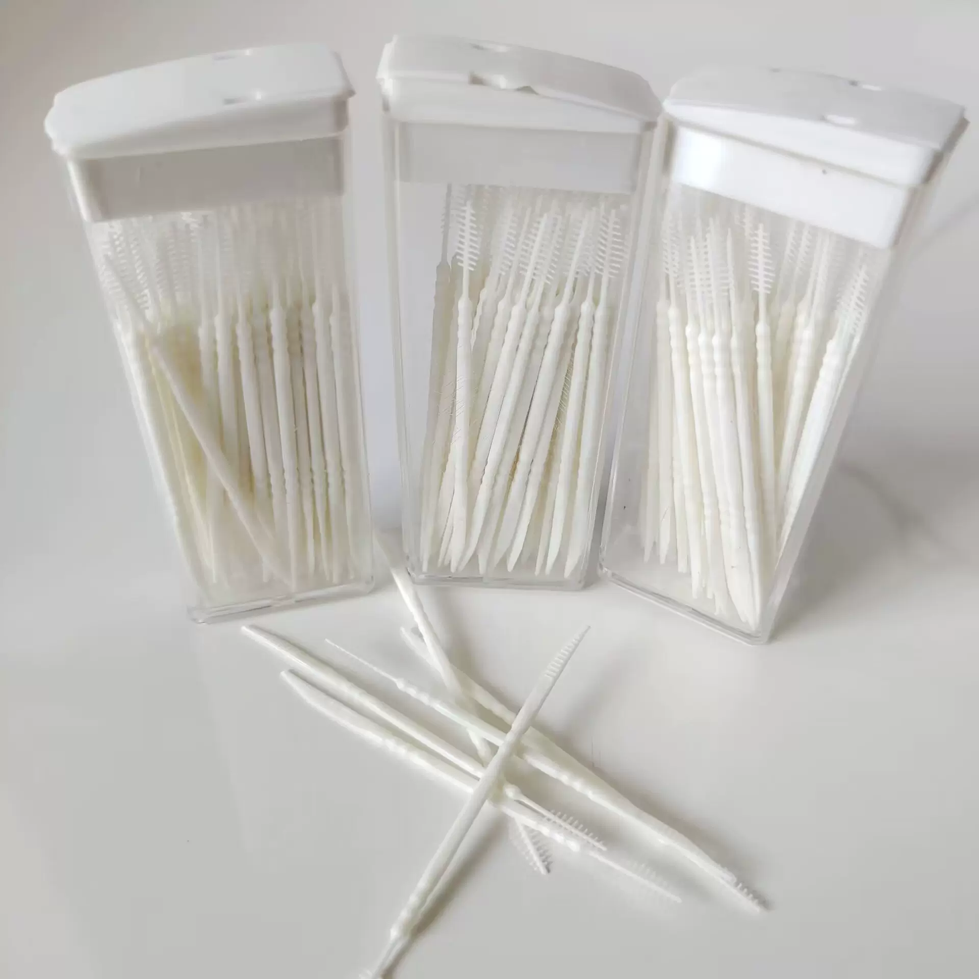 牙签鱼骨型便携塑料牙签一次性清洁口腔酒店家用牙缝刷牙线60支装