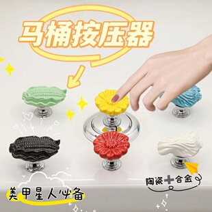 ��ɫ��ͨ�RͰ�����������l���g�RͰˮ�䰴�o�o�����r�����װ��o