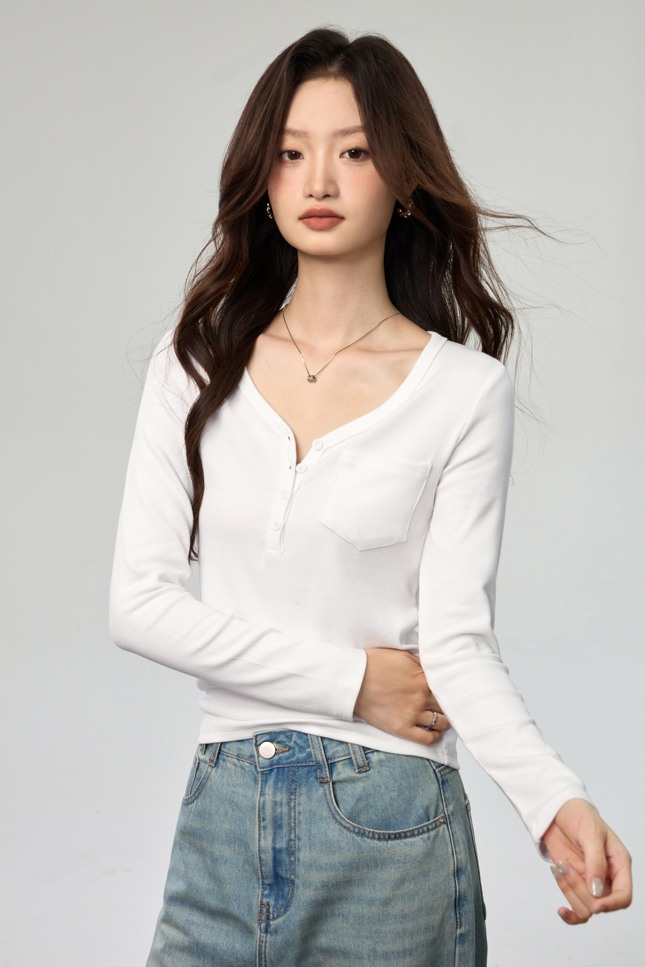 hmqViviiyNSAyin+WuaUt9Ly9Vn2po3SFs1L