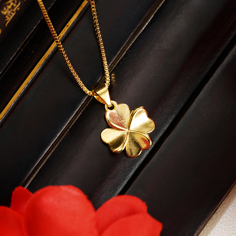 Vietnam Sha Jin lujo ligero de lujo colgante de cuatro hojas mujer moda universal simple diy Yiwu joyería suministro mayorista