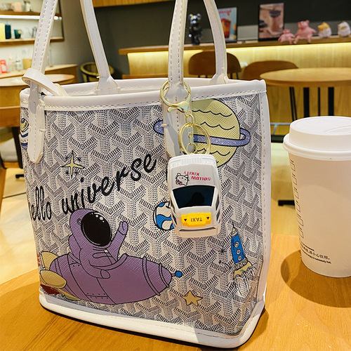 Creative Cartoon Kitty Cat Car Keychain Cute Female Doll School Bag Pendant Couple Small Gift Wholesale