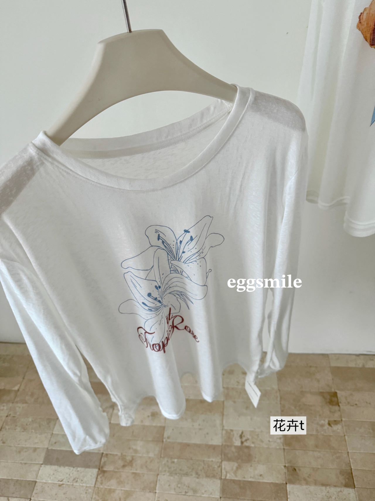 Floral T