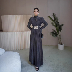 新型の大きいサイズの婦人服の高級ファッションのフランスの純色は腰のワンピースの気質のファッションを収めてやせている婦人服を現します。