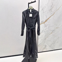 深圳南油25秋冬高端女装随性大方定位印花真丝连衣裙