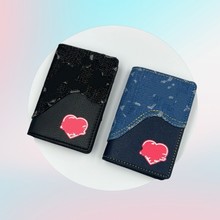 经典款卡包欧美时尚女士多卡位卡包外贸货源使用性超强小巧手拿包