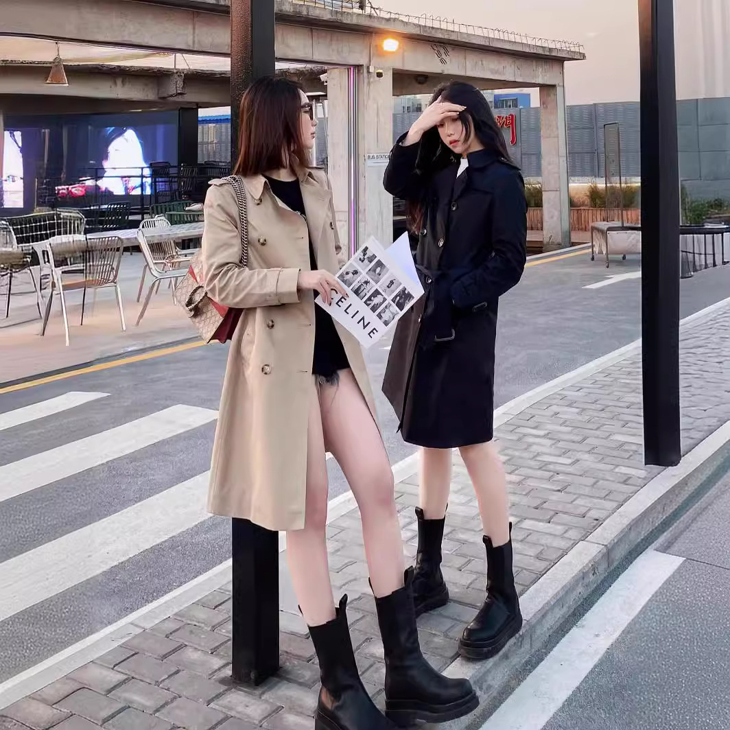 専門店の逸品は2024年の秋の新型の風衣の女性の中で長いタイプの全智賢の同項の英倫風のカーキ色のコートです。