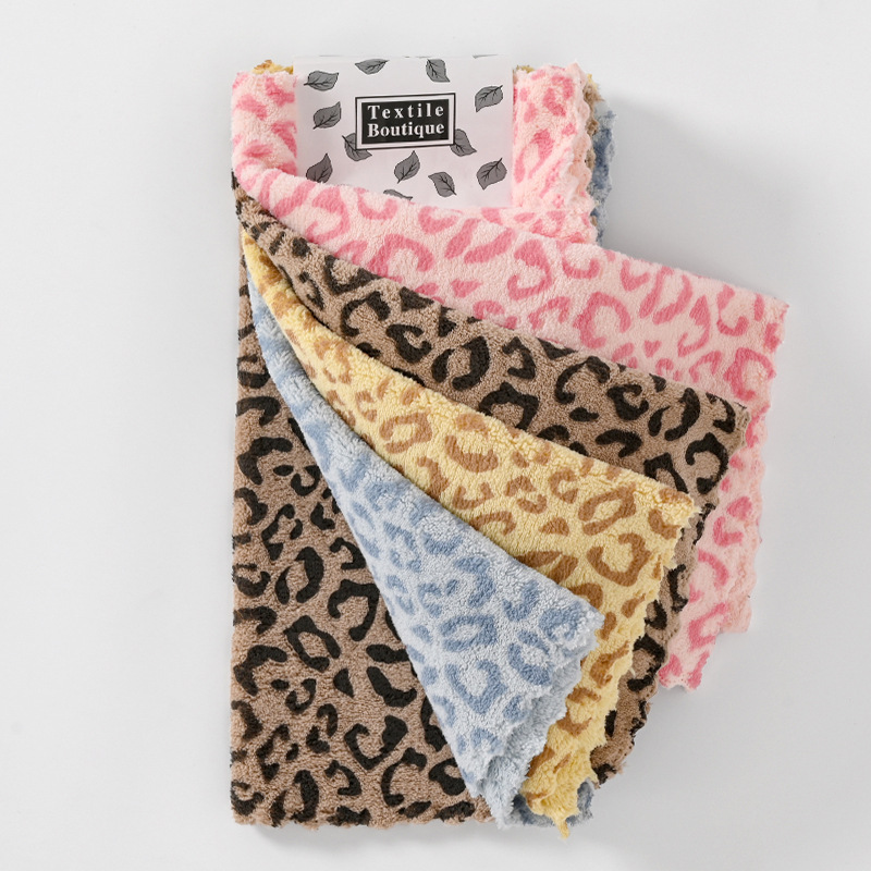 5 toallas de coral 30 * 30 toallas de cocina toallas de leopardo suave absorción de agua toallas de té transfronterizas