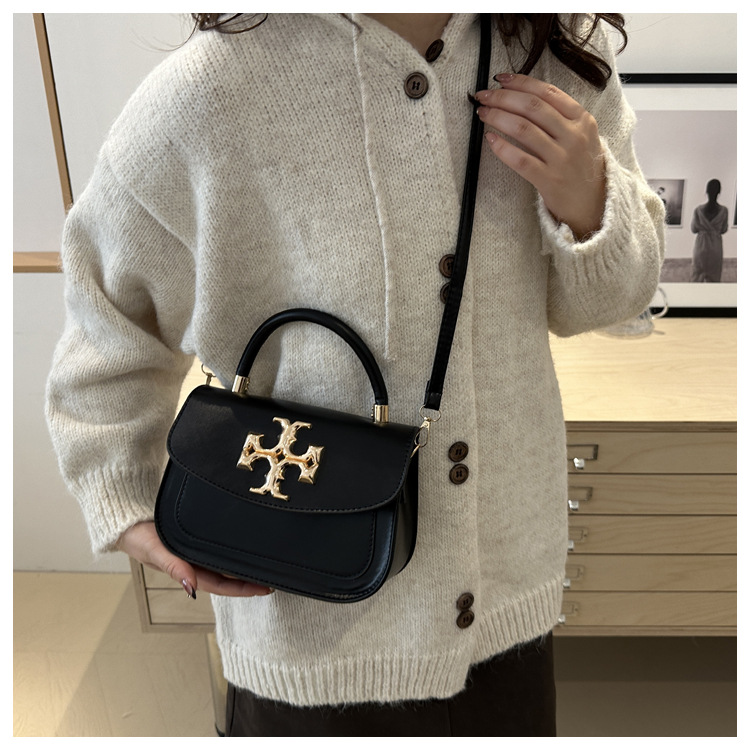 Cross-border retro underarm women's bag, this year's new fashionable single-shoulder bag, trendy and textured crossbody bag, casual tofu square bag undefined