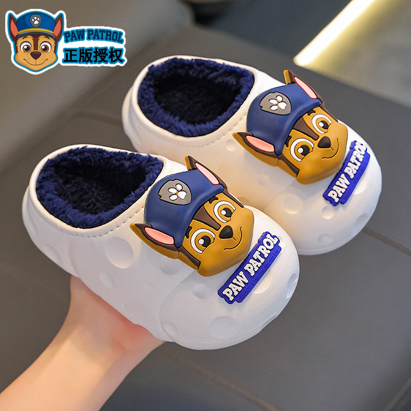 Zapatillas de algodón de invierno para niños y niñas, calentamiento de veludo impermeable, zapatos de algodón lindos para niños