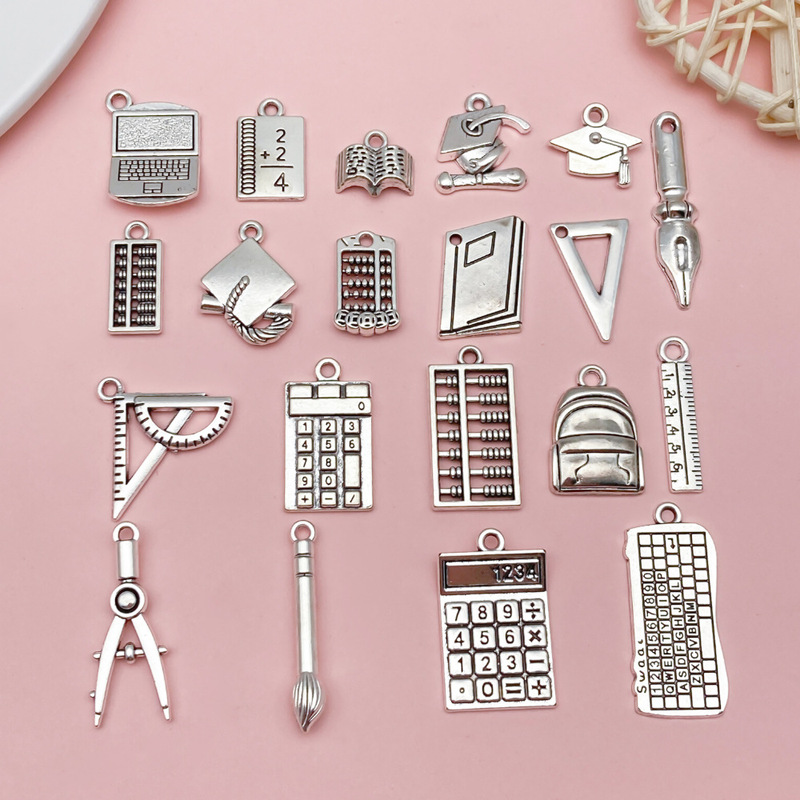 20 Xizang Silver Graduation and Back-To-School Season Alloy Jewelry Accessories Creative Artificial Computer Compass Pendant Pendant