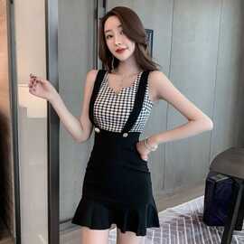 2022新款格子夏季假两件V领性感女装收腰显瘦包臀鱼尾裙短裙女
