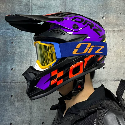 Motosiklet kaskı (dəbilqə) – Full-Face Helmet for Men and Women - black-and-purple-track-racing-goggles-with-orz-orange-frames-plus-a-free-pair-of-gloves-and-a-face-shield-s
