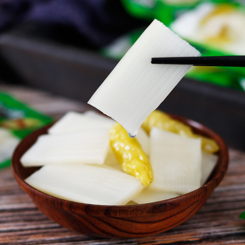 Bamboo Shoot Slices Pickled in Wild Pepper Flavor Fresh Bamboo Shoot Tips Famous Snack for Online Leisure Bulk Wholesale