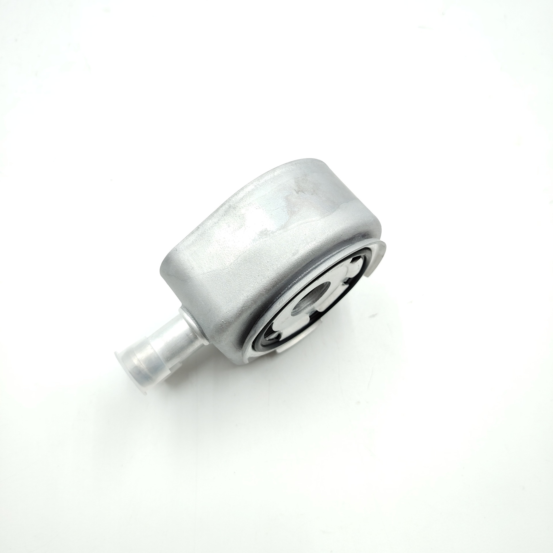 26410-2g100 264102g100 Is Suitable for Hyundai Elantra Engine Oil Cooler