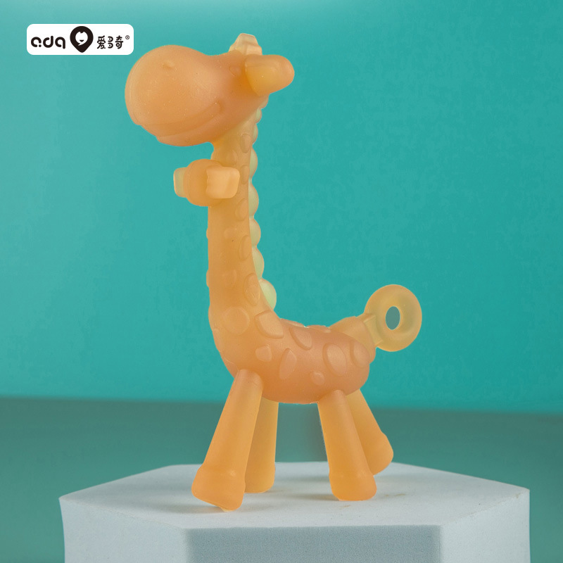 Love Duck Giraffe Silicone Teether Liquid Deer Teether Baby Chewer Baby Teething Stick Teether Wholesale