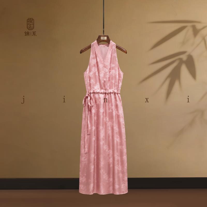 Guanle Crepe New Chinese Style Jacquard Satin Halter Neck Casual Vacation Long Dress L-3861694