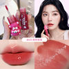 Cartoon moisturizing white lip gloss for dry skin, with little bears, mirror effect, plump lips effect