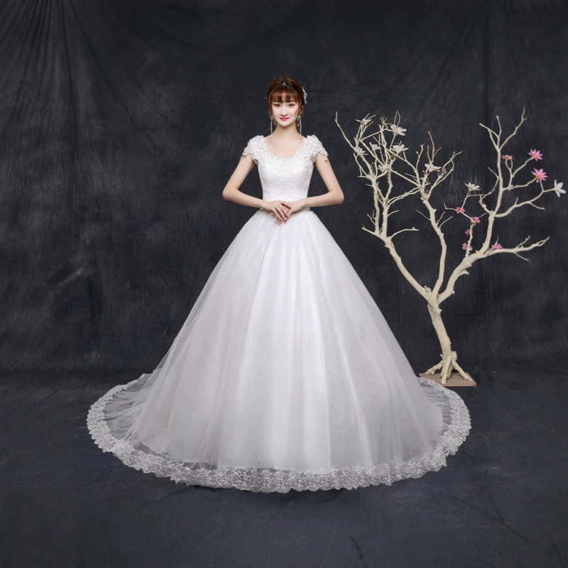 2026 Plus-Size Wedding Dress, Slim-Fit, Floor-Length, Lace Floral, Off-The-Shoulder, with Long Train for Women 2026 Plus-Size Wedding Dress, Slim-Fit, Floor-Length, Lace Floral, Off-The-Shoulder, with Long Train for Women