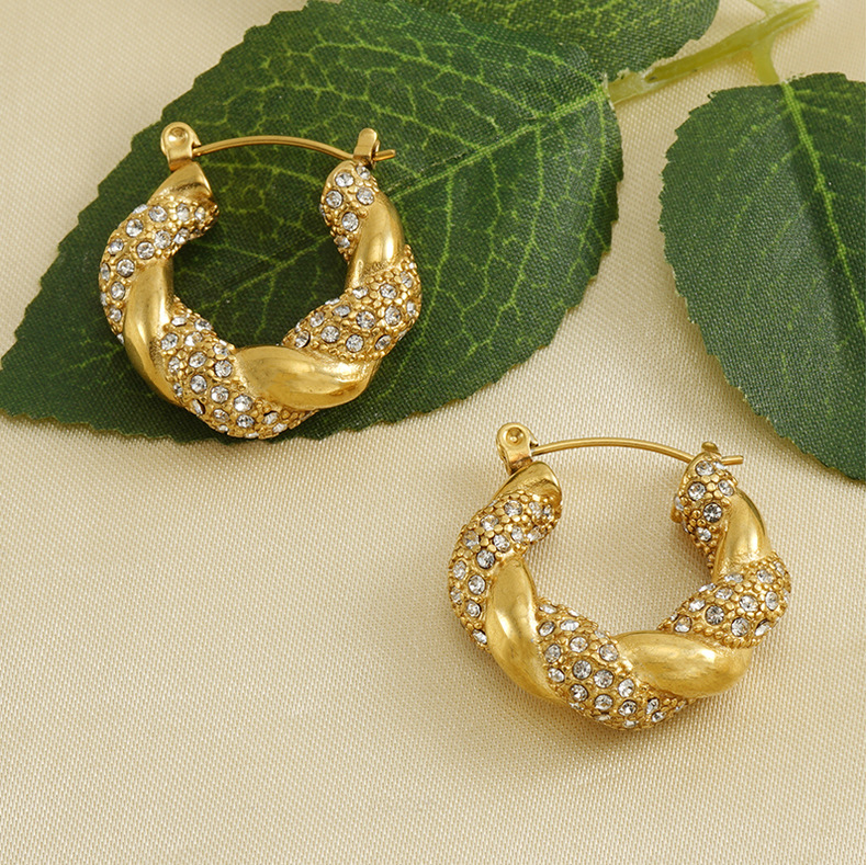 1 Pair Lady Round Gold Plated Stainless Steel Rhinestones Gold Plated Earrings display picture 5