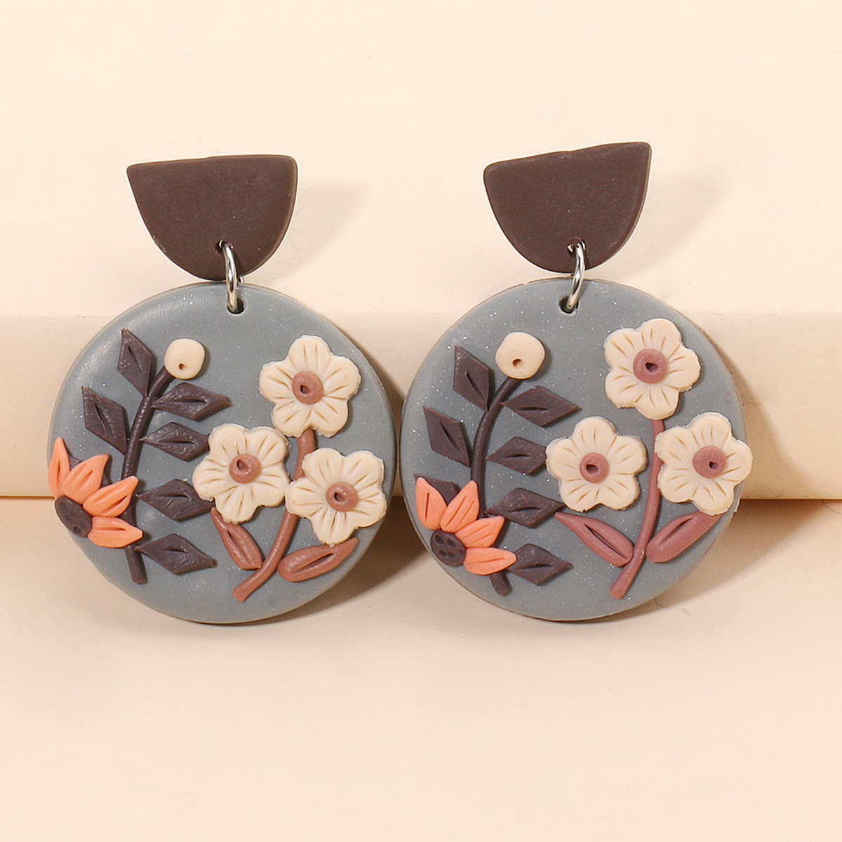 Korea Acrylic Flower Earrings Wholesale display picture 7