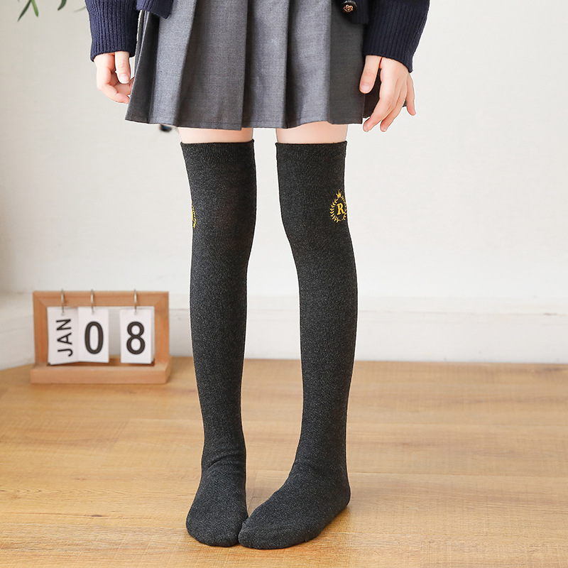 Medias para niños sobre la rodilla Primavera y otoño nuevo estilo preppy calcetines altos para niñas Estilo coreano estudiante moda bebé calcetines a media pierna