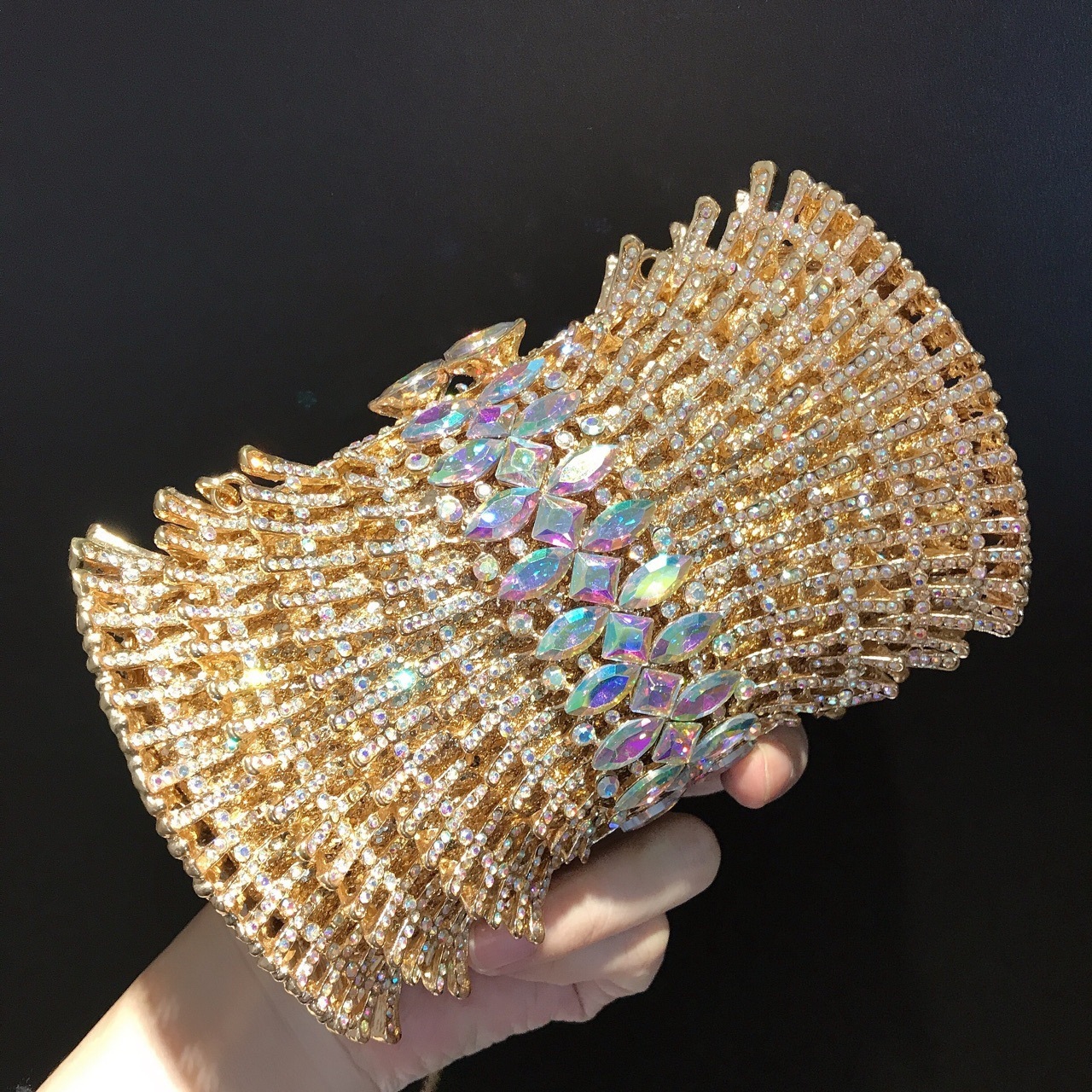 Nuevo paquete transfronterizo de diamantes para la cena, caja metálica vacía, bolso de mano para banquete de diamantes, bolsa de maquillaje para damas