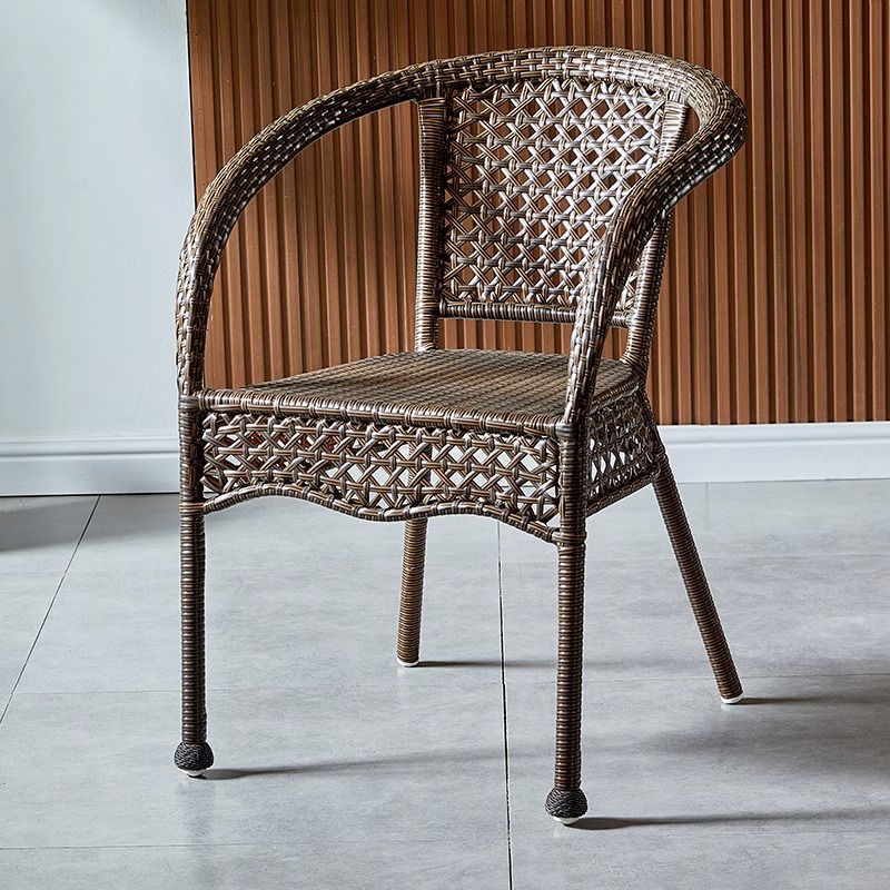 다크 브라운 [대형 의자]에는 시트 쿠션이 포함되어 있습니다.