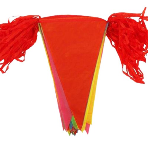 Manufacturer of triangle flags, banner wholesale, construction site warning flags, opening decoration flags, colorful field flags, hanging flags, and decorative flags