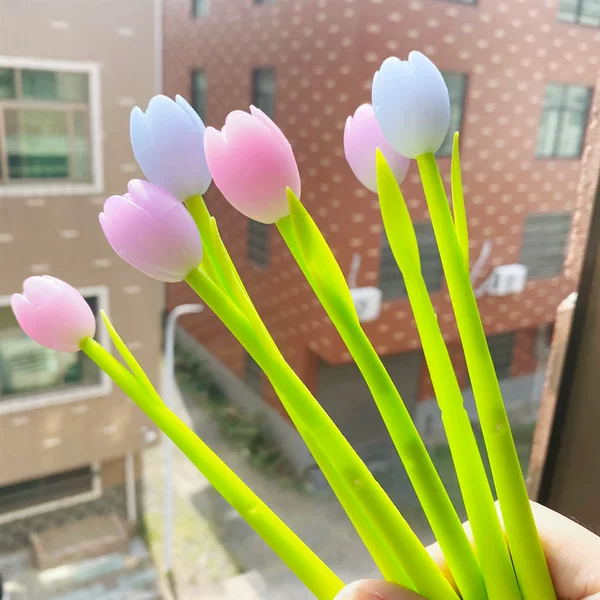 Creative fresh tulip color changing soft Glue black gel pen flower gift pen student stationery