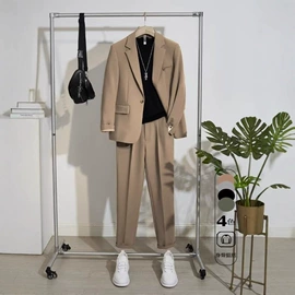 男式针织衫;男式T恤;男式衬衫