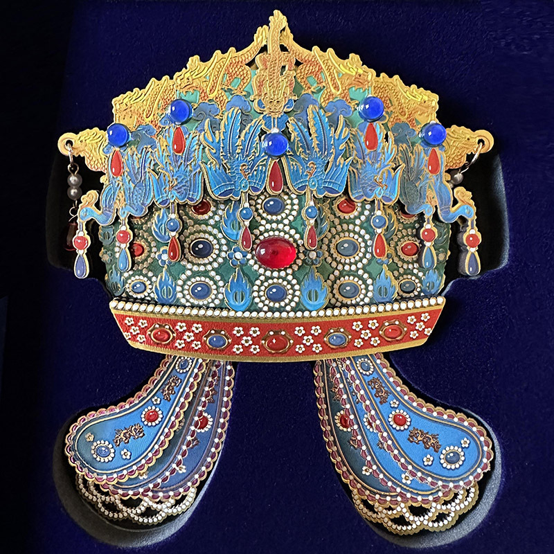 베이징 GUOBO XIAODUAN QUEEN PHOENIX CROWN 목조 자기 냉장고 스틱 고 부가가치 관광 문화 및 창조적 인 기념 홈 장식품