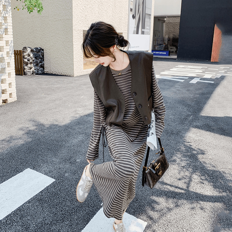 Salt Style Set for Autumn Wear Striped T-shirt dress suit Women's Spring and Autumn New Age-reducing Vest Two-piece Set
