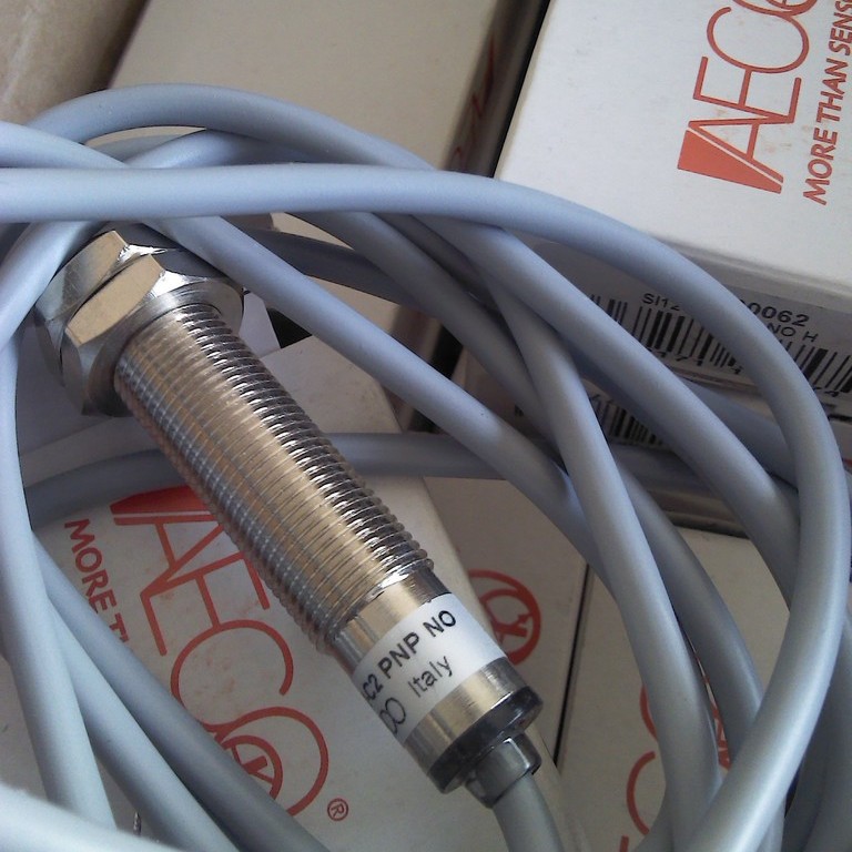 供应意大利AECO开关AECO传感器FT18EL-CBE智能触摸高精度红外