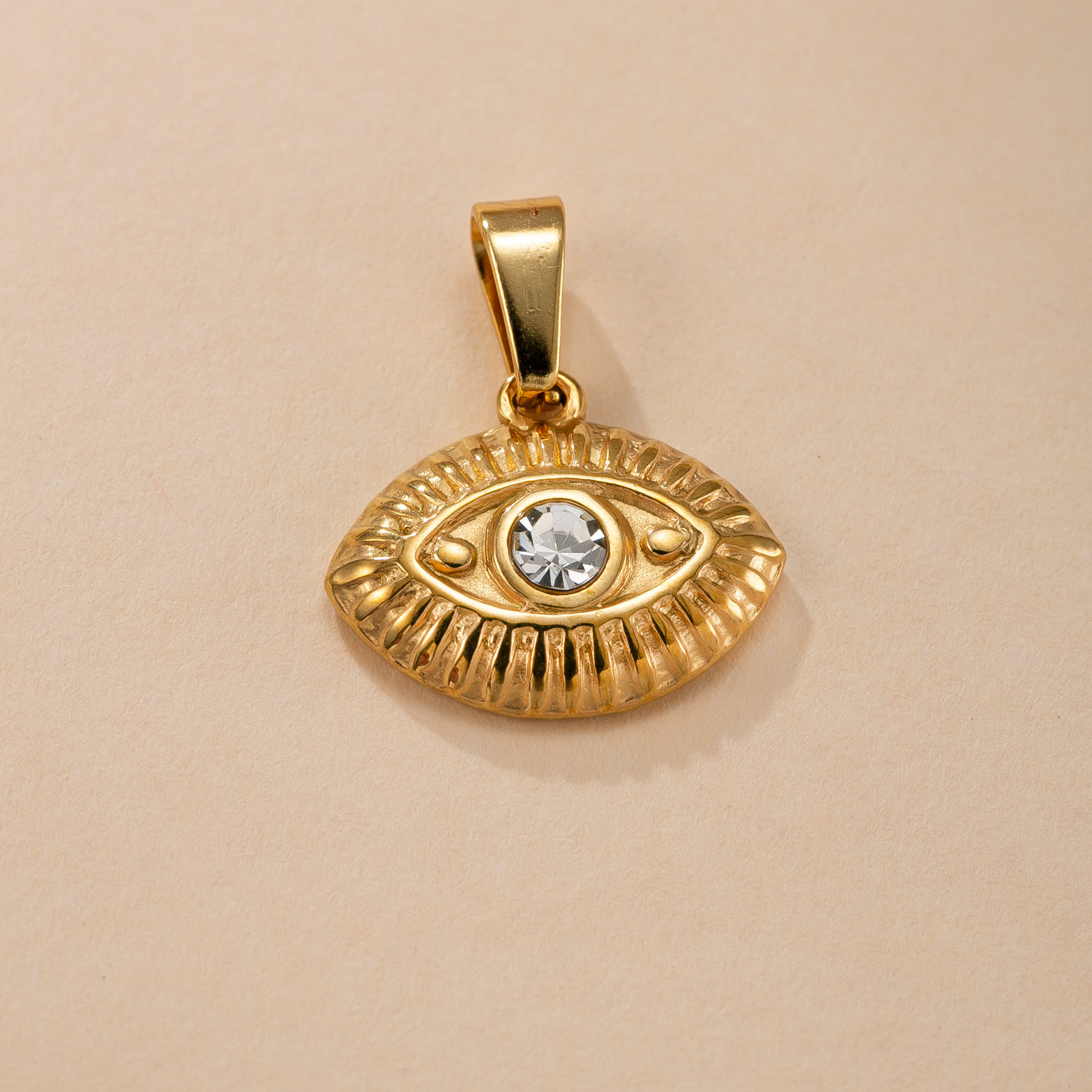 Colgante único Joyas de fundición de acero inoxidable transfronterizas Amor collar de diamantes con incrustaciones de micro temperamento accesorios de joyería de bricolaje de lujo ligero