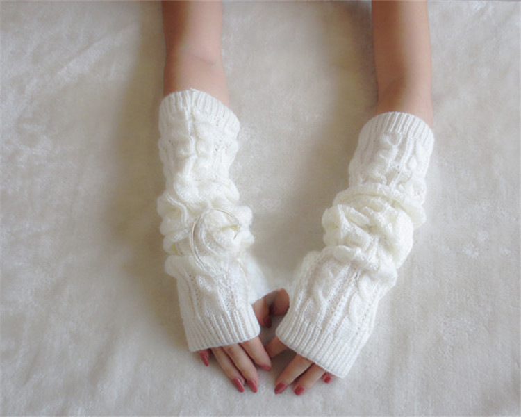 Yifan Autumn and Winter Outdoor Travel Warm Cold-proof Solid Color Twist Long Half-finger Elastic Sleeve Knitted Arm Cover for Women_voghion.com
