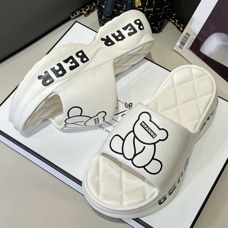 Zapatillas de mujer 2023 nueva moda desgaste al aire libre mayor grueso fondo antideslizante interior casa zapatillas de trabajo de las mujeres Invierno