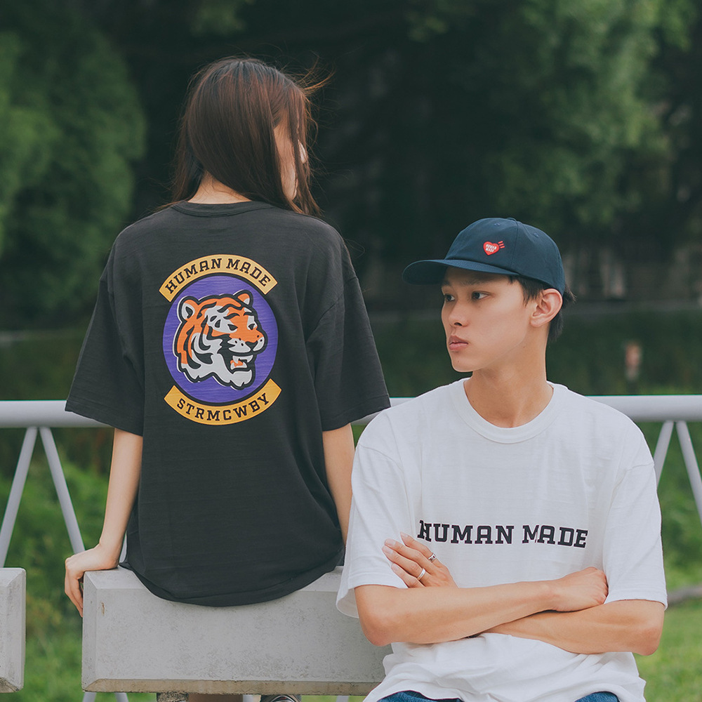 Marca de moda japonesa de bambú pesado algodón suelto pareja de hombre y mujer cilindro camiseta de manga corta media manga TEE