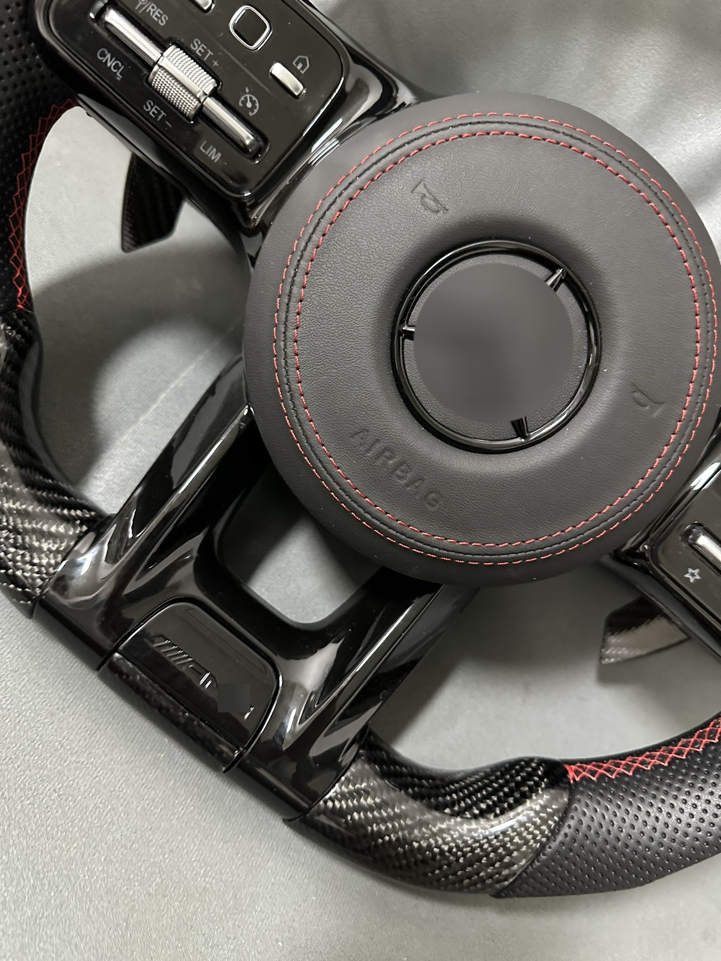 Suitable for Mercedes-Benz AMG carbon fiber 809 steering wheel assembly modification for glkac260e300ls-class, from old to new model