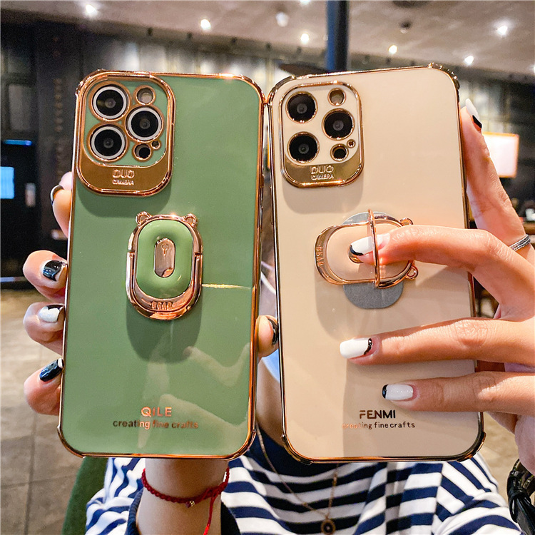 Electroplating bear stand for iPhone12pr...