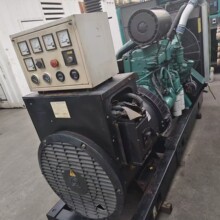 200KW二手进口柴油发电机沃尔沃TAD740