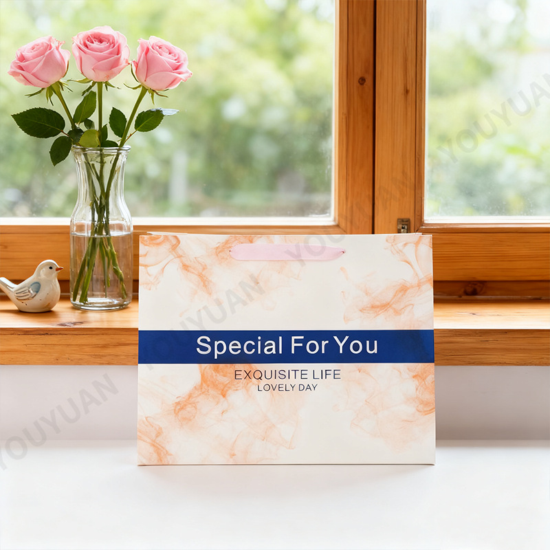 现货批发火红礼品袋手提袋纸袋饰品店礼物袋喜庆包装购物袋