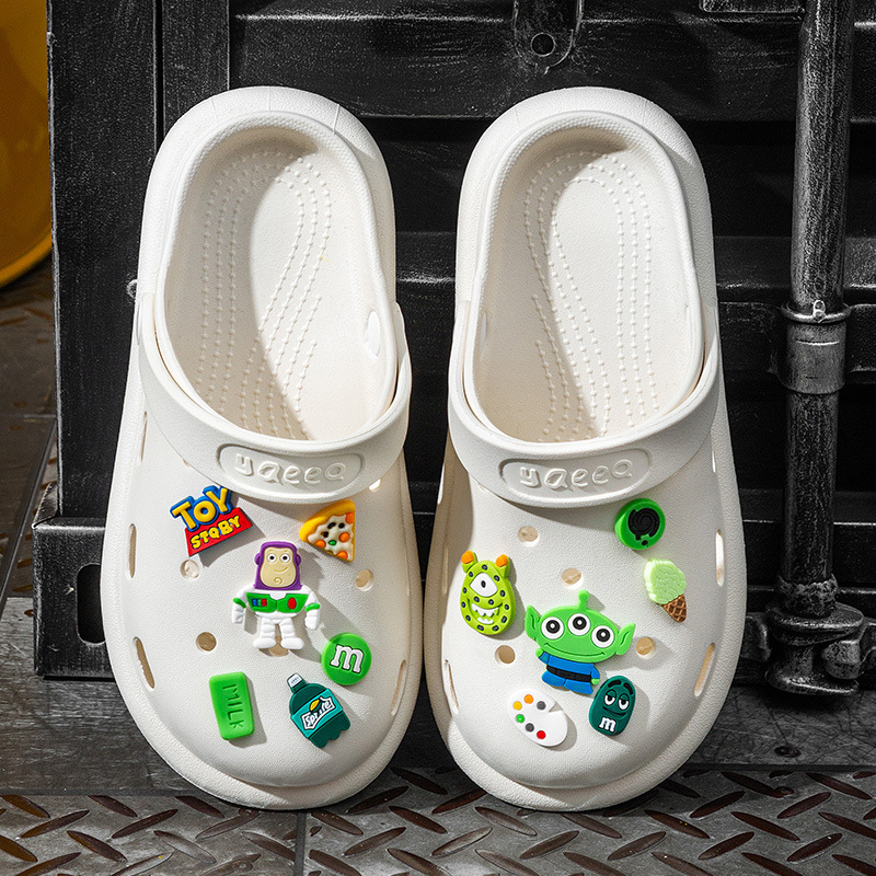 외계인 슬리퍼 화이트