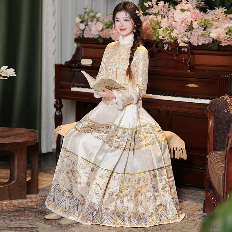 Реальная стрельба в новом китайском стиле с толстыми волосами в китайском стиле