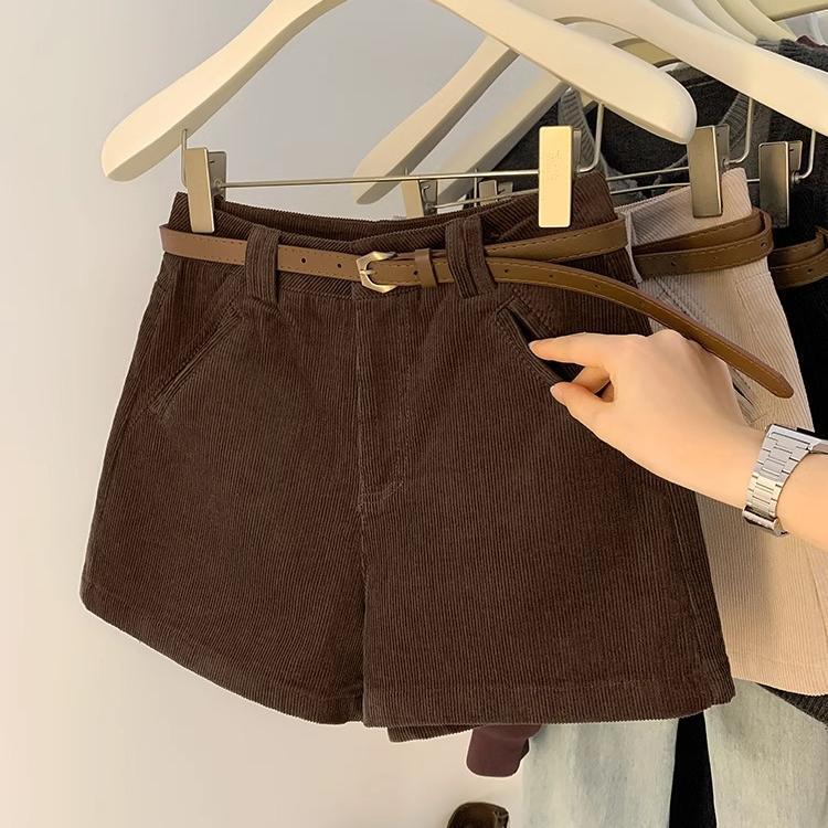 American-Style High-Waisted Brown Corduroy Shorts for Women, Plus-Size, Thickened Straight-Leg Boot Shorts for Spring and Autumn, Melard Casual Pants