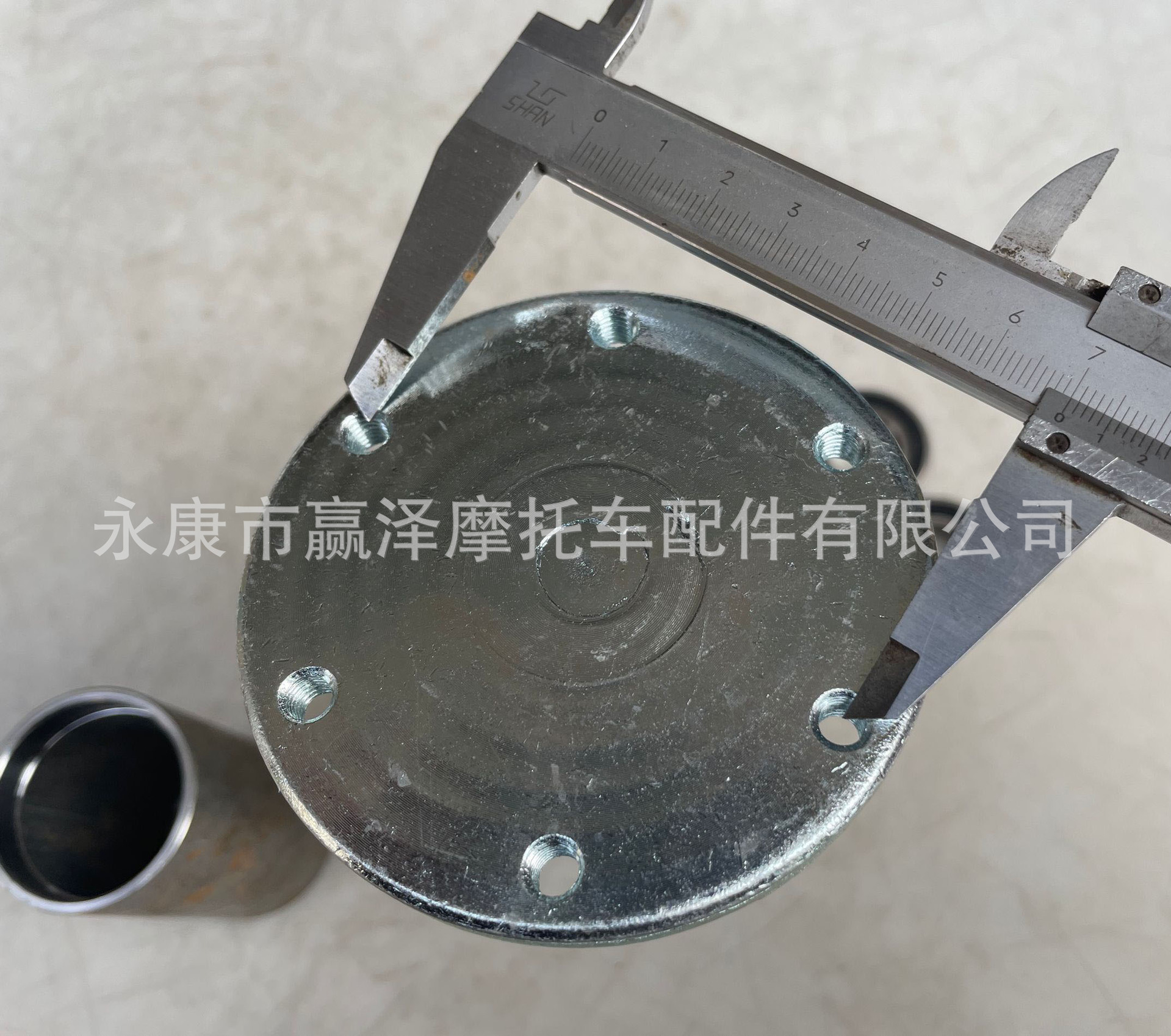 Four-wheel steel tube go-kart electric motorcycle accessory modified steering wheel mount 6-hole bearing housing