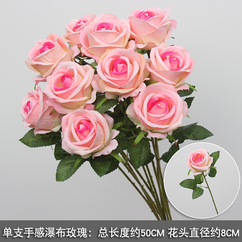 Franela de flores artificiales Cascada de rosas Decoración de flores falsas Pared de fondo Red de celebridades perforada Decoración de rosas Centro comercial Pared de cártamo