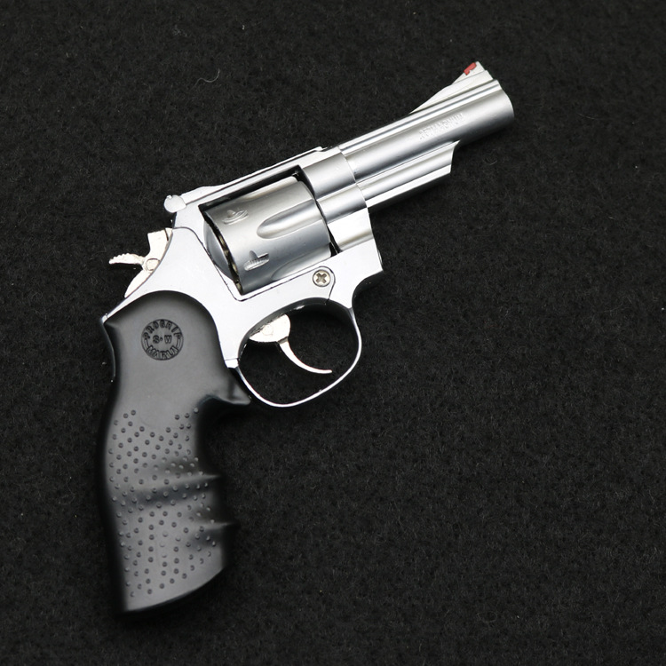 M29 Revolver 5.jpg