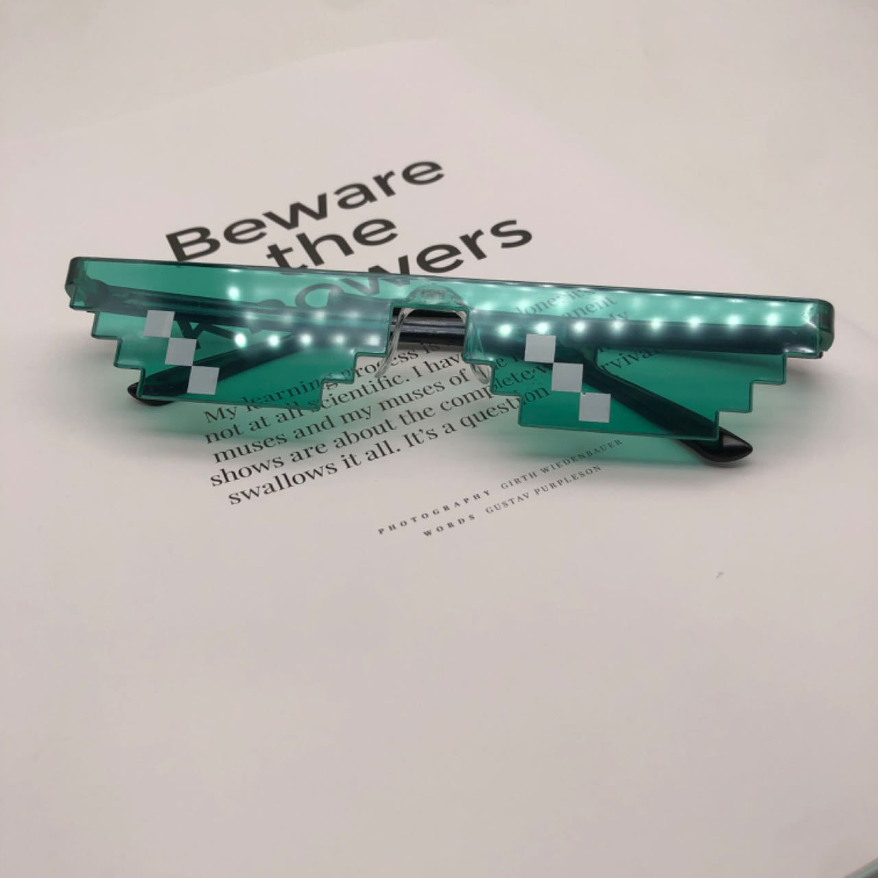 조랑말 단일 행 녹색